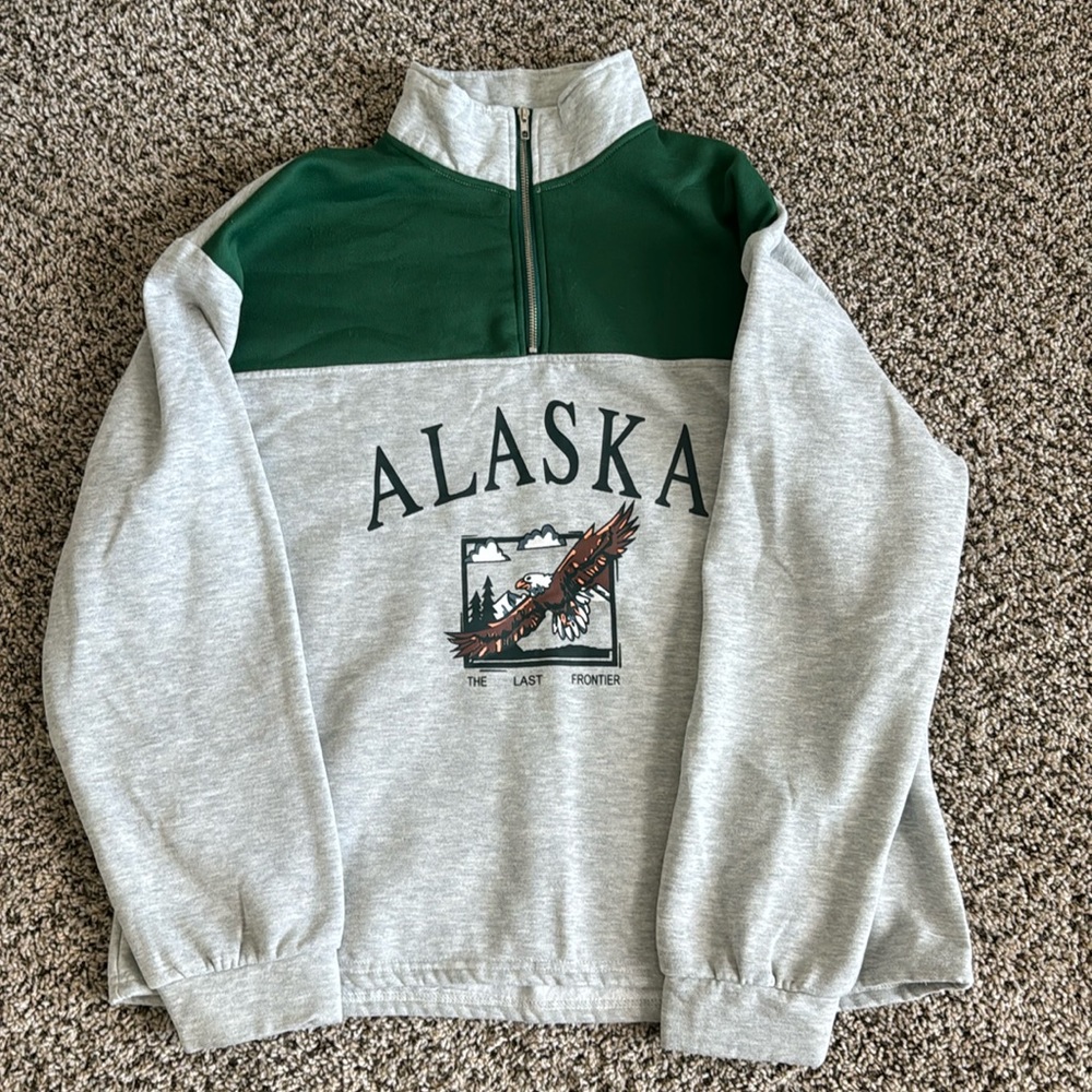 Half-zip Pullover